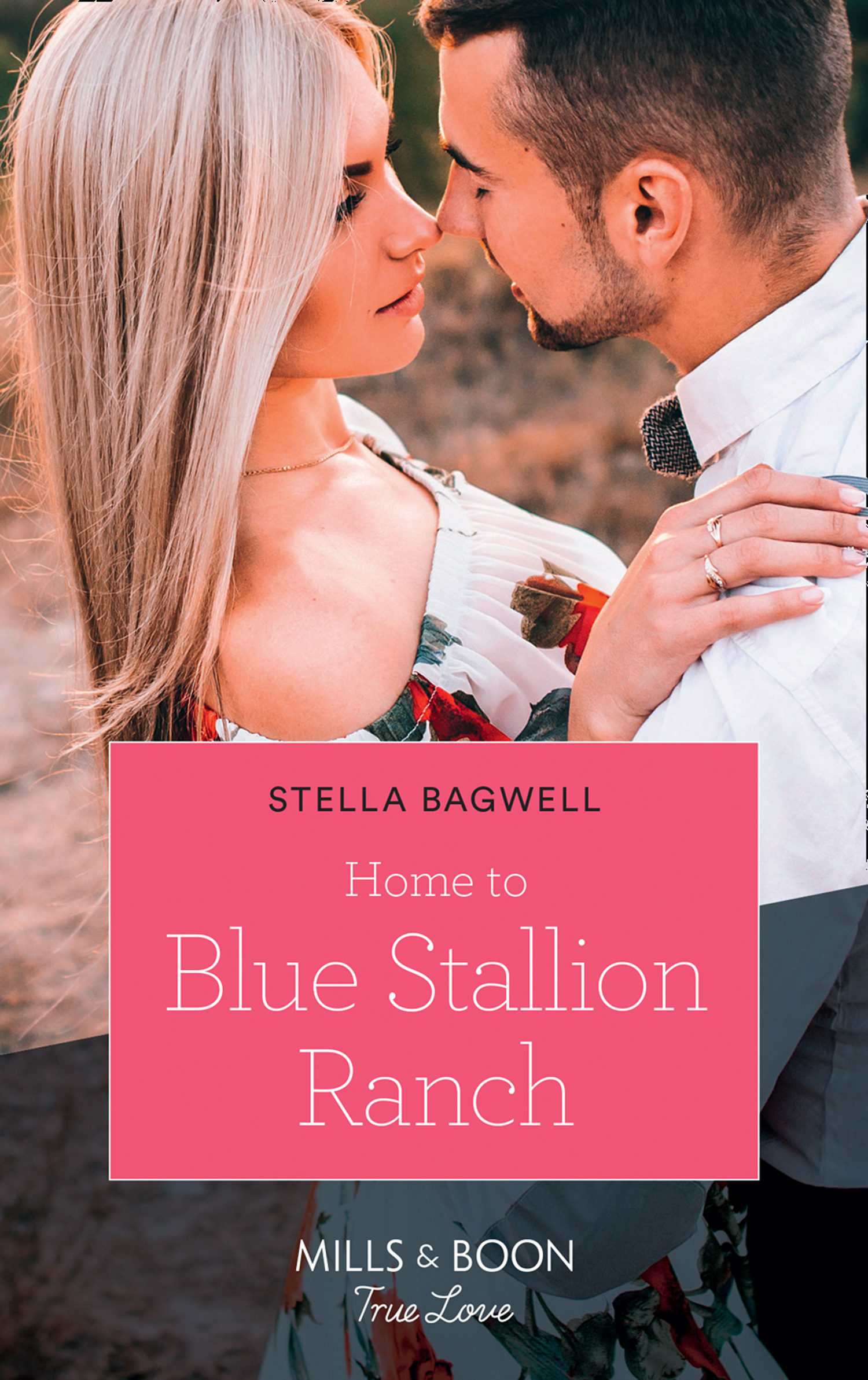 Обложка книги «Home To Blue Stallion Ranch»