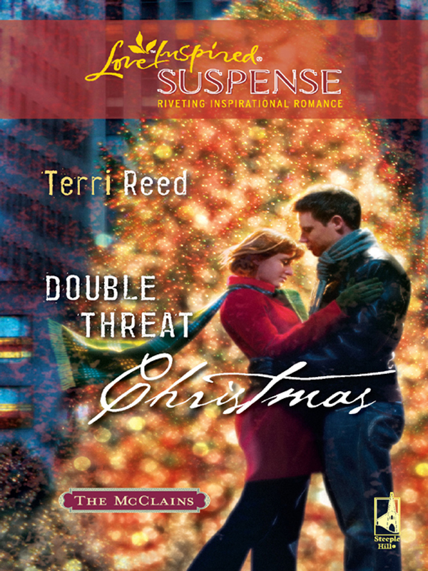 Обложка книги «Double Threat Christmas»