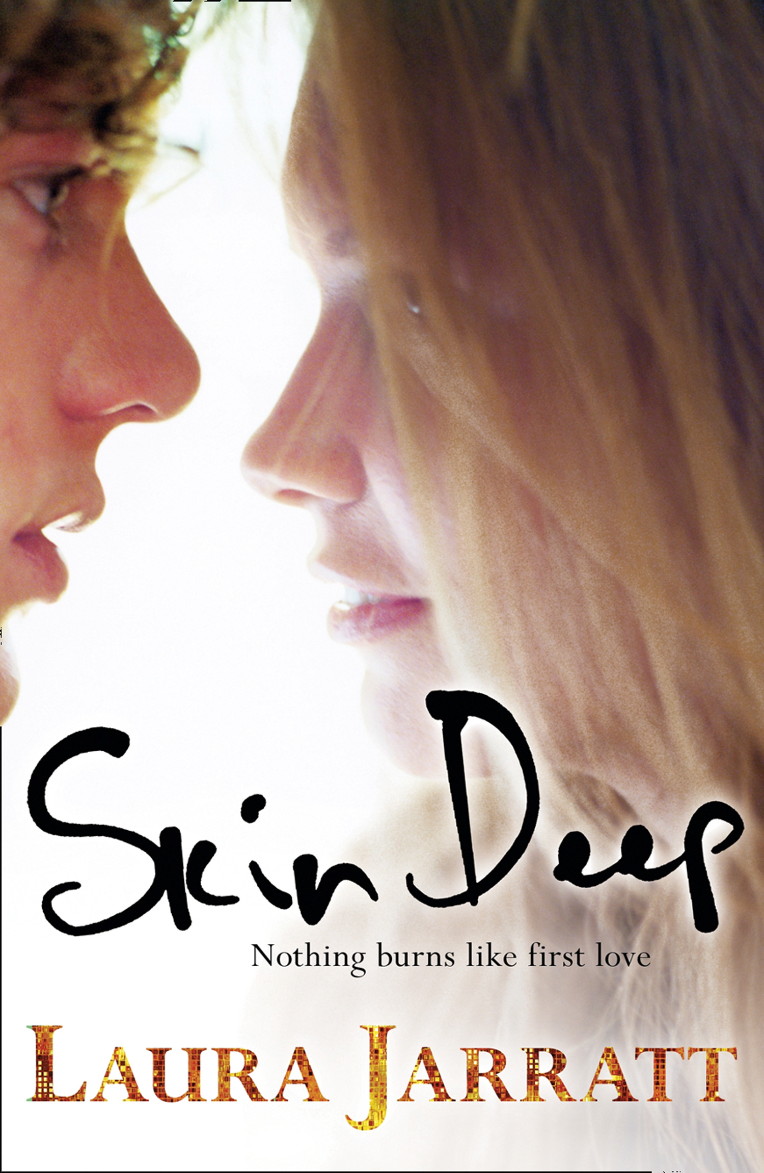 Обложка книги «Skin Deep»