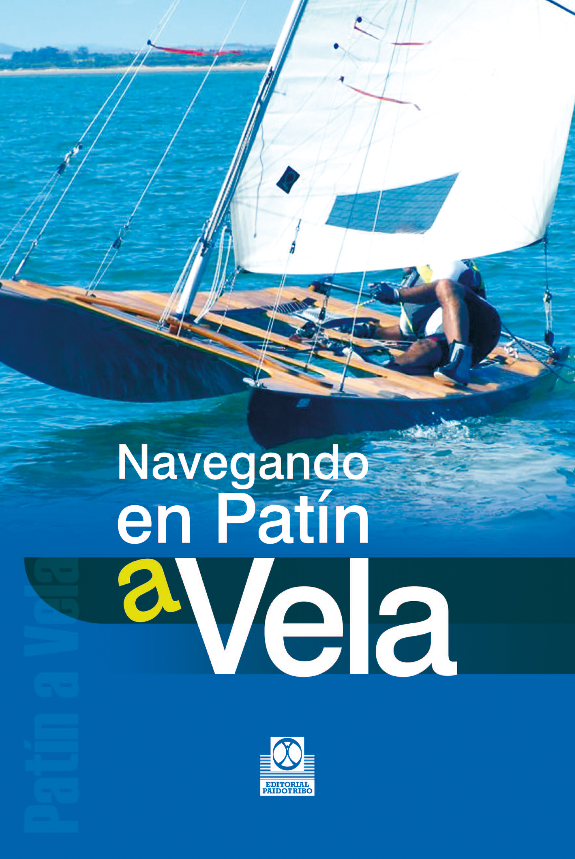 Обложка книги «Navegando en patín a vela»