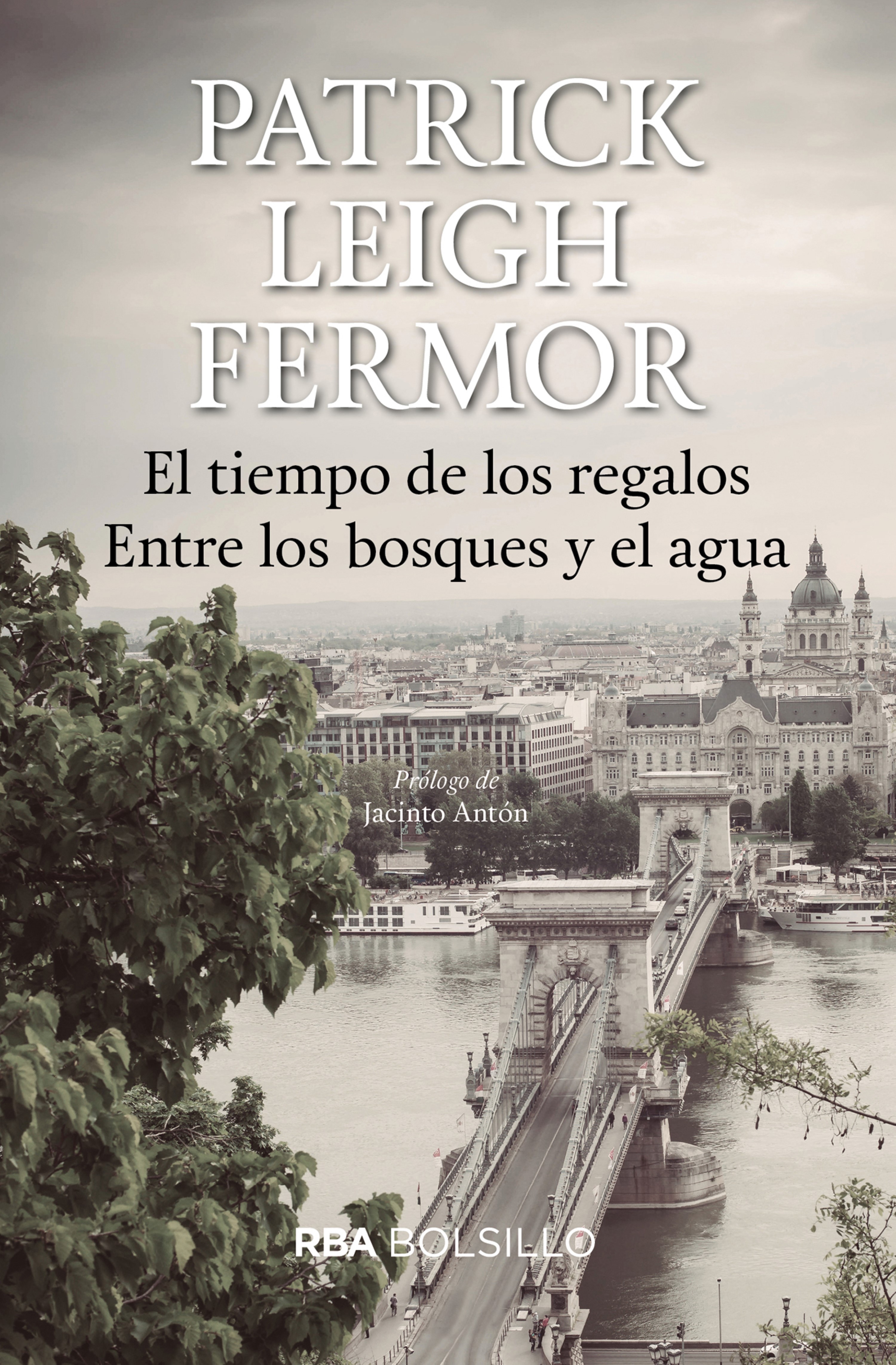 Обложка книги «El tiempo de los regalos. Entre los bosques y el agua»