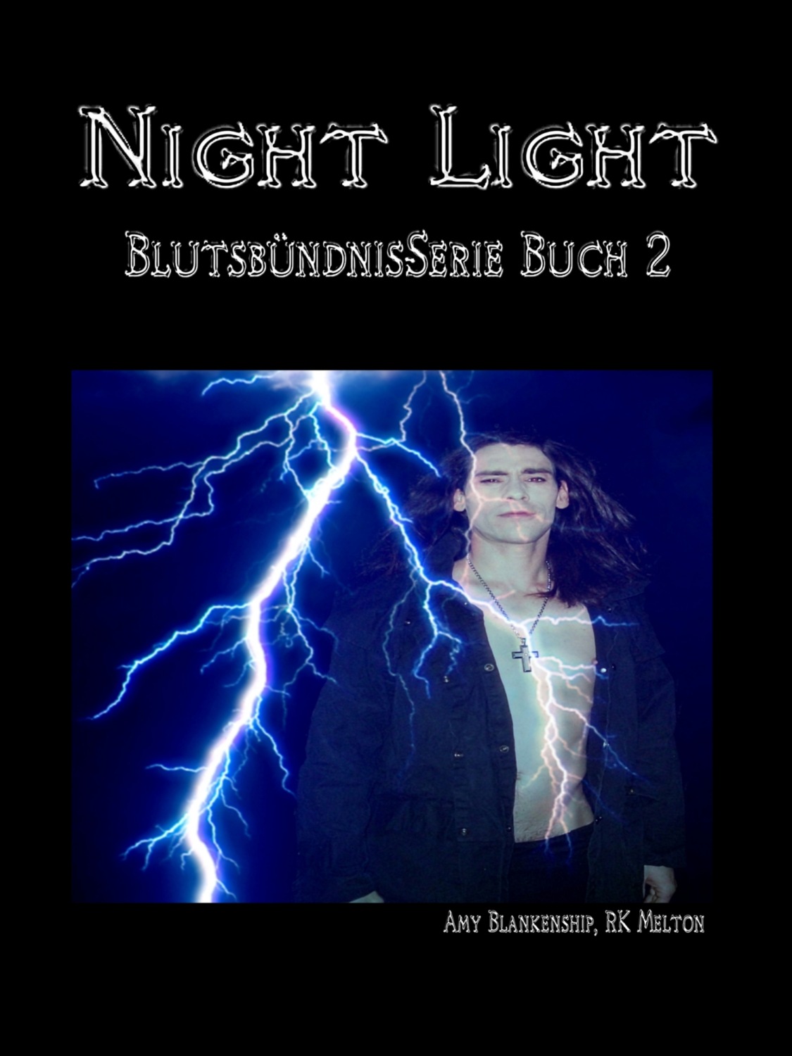 Обложка книги «Night Light (Blutsbündnis-Serie Buch 2)»